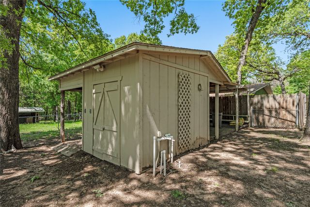 125 Harrell Street, Gun Barrel City, TX 75156