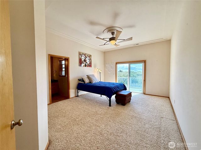 1160 Greenview Avenue SW, Ocean Shores, WA 98569