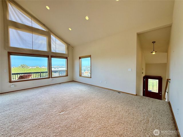 1160 Greenview Avenue SW, Ocean Shores, WA 98569