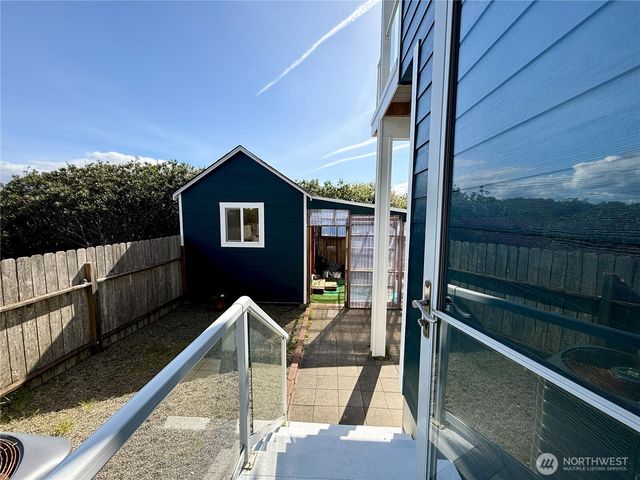1160 Greenview Avenue SW, Ocean Shores, WA 98569