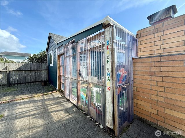 1160 Greenview Avenue SW, Ocean Shores, WA 98569