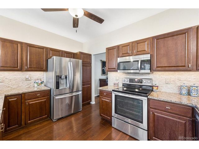 8671 Mallard Pl, Highlands Ranch, CO 80126