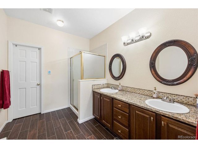 8671 Mallard Pl, Highlands Ranch, CO 80126