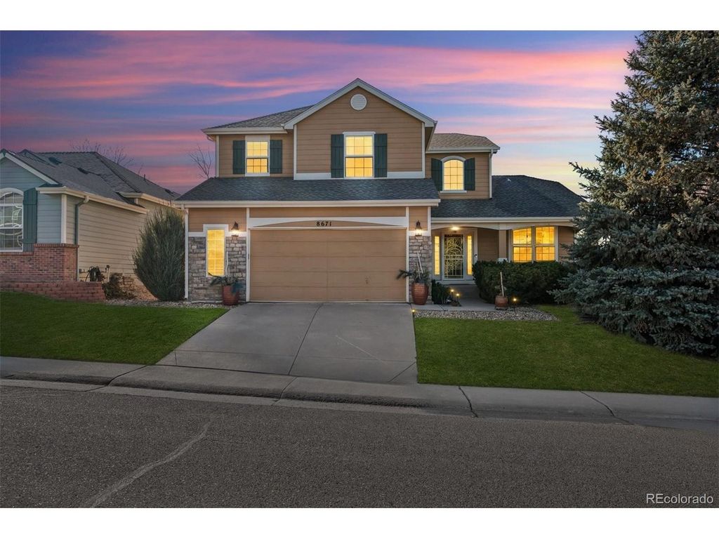8671 Mallard Pl, Highlands Ranch, CO 80126