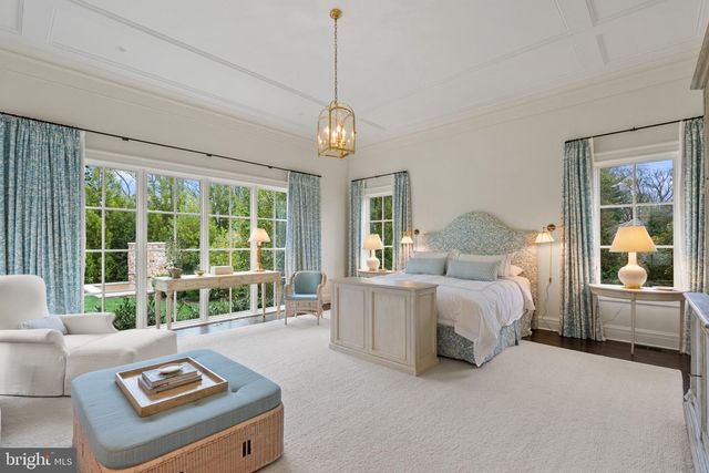 1321 DARNALL DR, Mclean, VA 22101