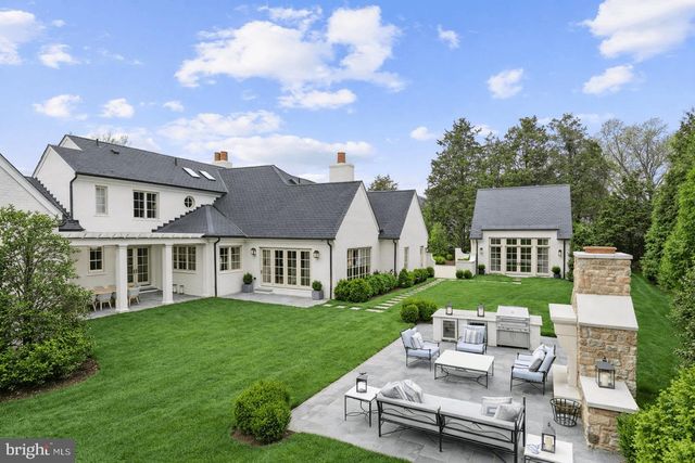 1321 DARNALL DR, Mclean, VA 22101