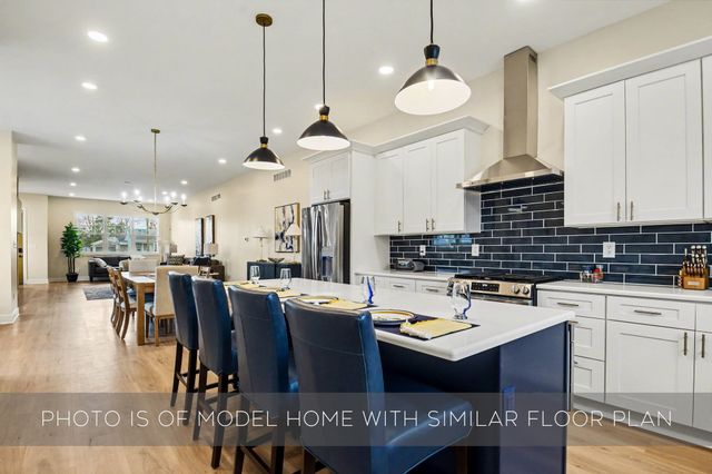 1249 Corby Boulevard B, South Bend, IN 46617
