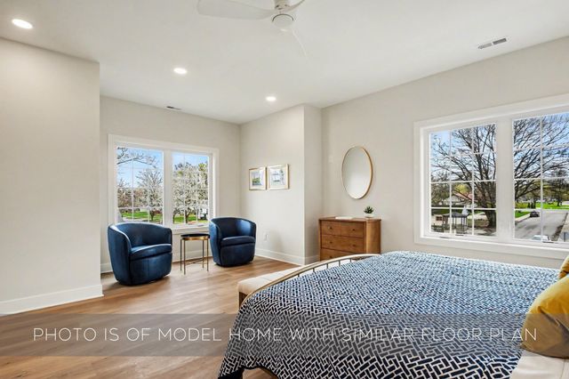 1249 Corby Boulevard B, South Bend, IN 46617