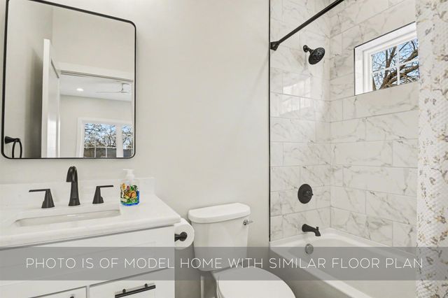 1249 Corby Boulevard B, South Bend, IN 46617