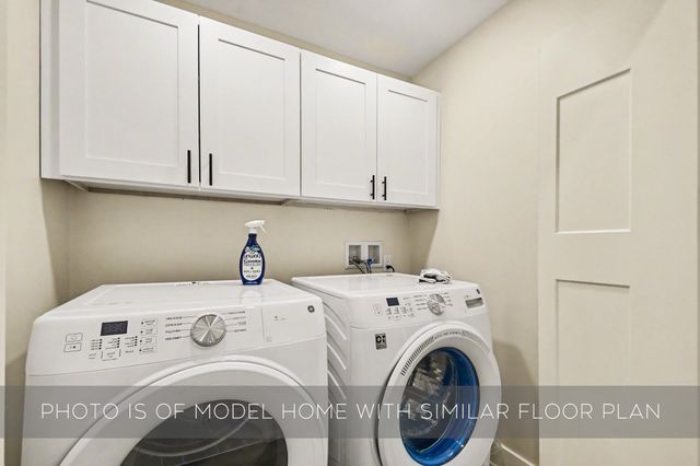 1249 Corby Boulevard B, South Bend, IN 46617