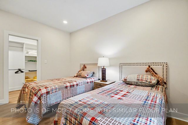 1249 Corby Boulevard B, South Bend, IN 46617