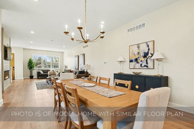 1249 Corby Boulevard B, South Bend, IN 46617