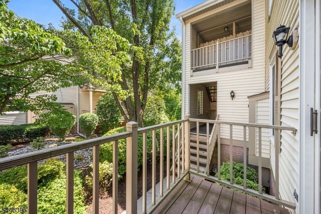 150 Jamestown Rd, Bernards Twp., NJ 07920
