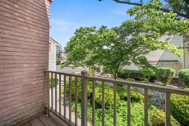 150 Jamestown Rd, Bernards Twp., NJ 07920
