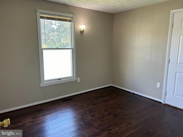 6817 BRENTWOOD AVE, Dundalk, MD 21222