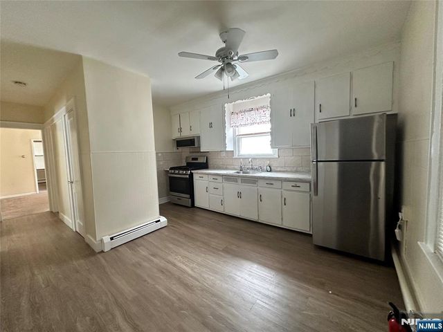 213-215 S 5th Street 1, Elizabeth, NJ 07206