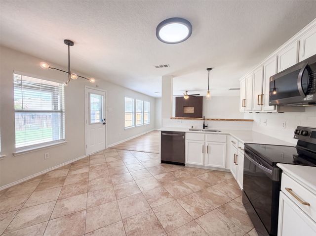 3605 Lazy River Ranch Road, Fort Worth, TX 76262