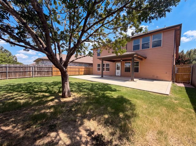 3605 Lazy River Ranch Road, Fort Worth, TX 76262