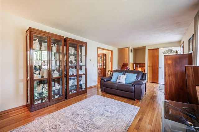 6 Courtney Drive, Seneca Falls, NY 13148