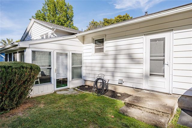 6 Courtney Drive, Seneca Falls, NY 13148