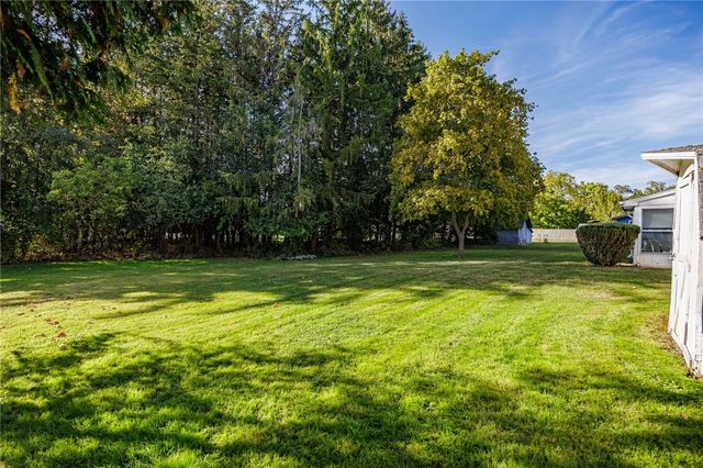 6 Courtney Drive, Seneca Falls, NY 13148