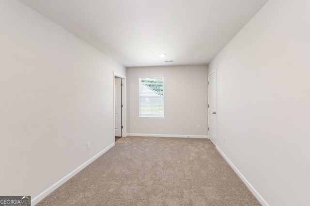 300 Hudson Court, Jackson, GA 30233