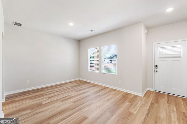 300 Hudson Court, Jackson, GA 30233