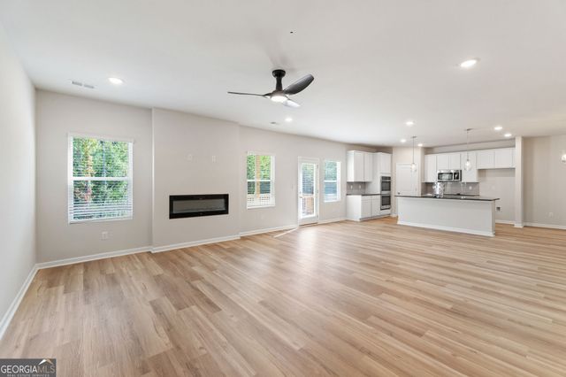 300 Hudson Court, Jackson, GA 30233
