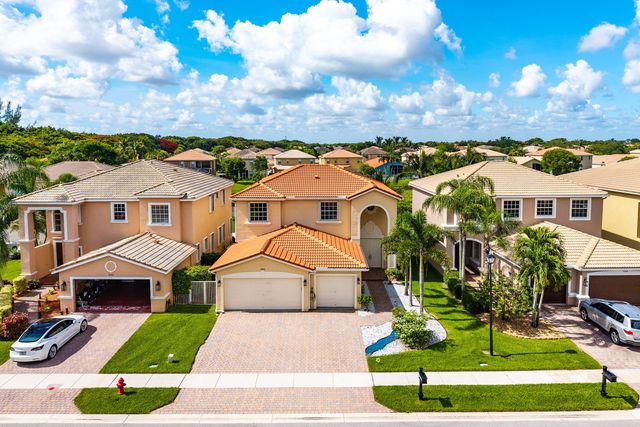 7048 Via Leonardo, Lake Worth, FL 33467