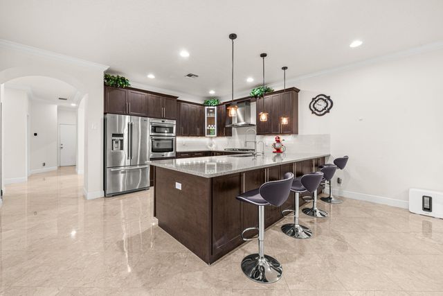 7048 Via Leonardo, Lake Worth, FL 33467
