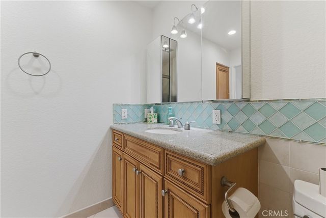 1326 W Park Western 206, San Pedro, CA 90732