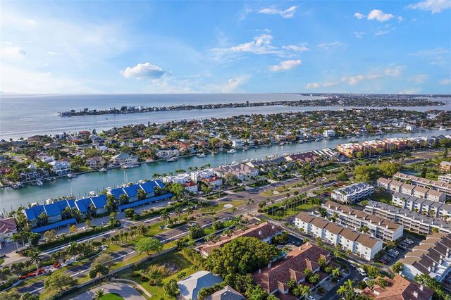 830 PINELLAS BAYWAY S, St Petersburg, FL 33715