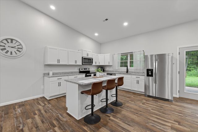 181 Hayes Ridge Rd, Indian Mound, TN 37079