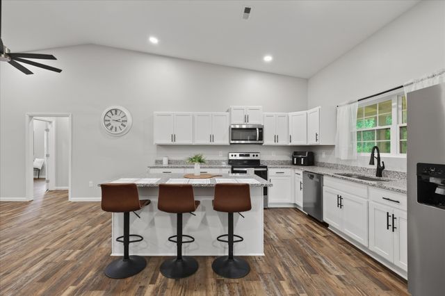 181 Hayes Ridge Rd, Indian Mound, TN 37079