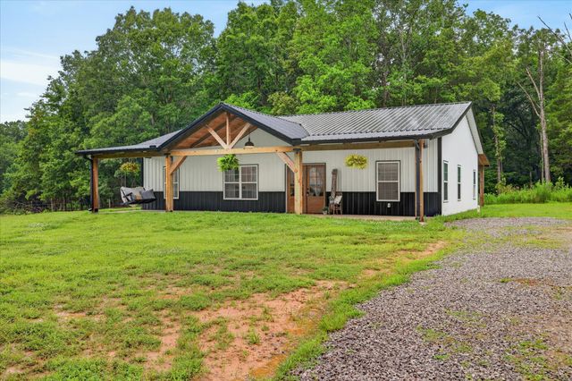 181 Hayes Ridge Rd, Indian Mound, TN 37079