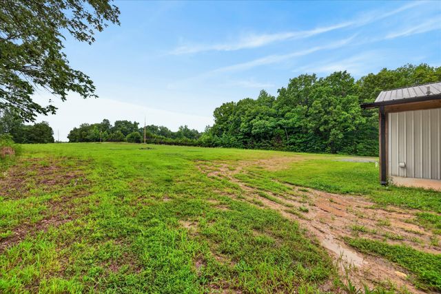 181 Hayes Ridge Rd, Indian Mound, TN 37079