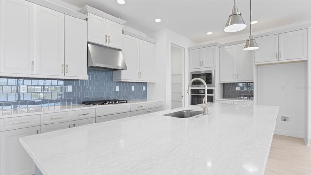 18211 MORGAN DRIVE, Lakewood Ranch, FL 34211