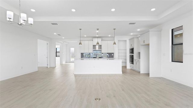 18211 MORGAN DRIVE, Lakewood Ranch, FL 34211