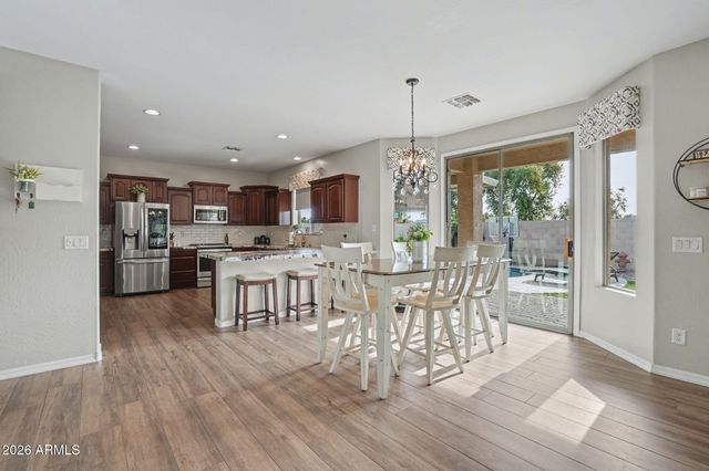 3321 E TONTO Drive, Gilbert, AZ 85298