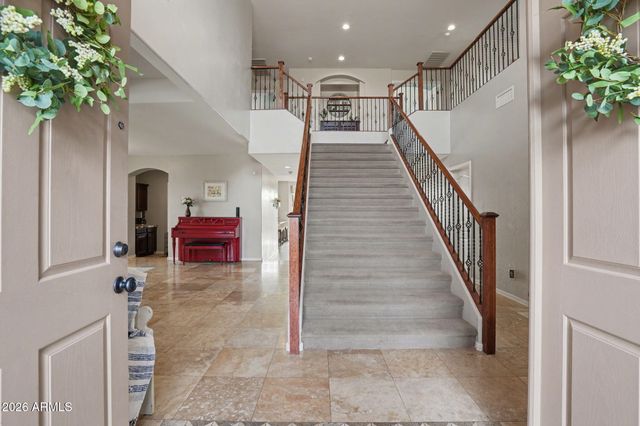 3321 E TONTO Drive, Gilbert, AZ 85298