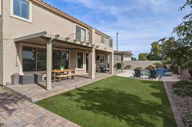 3321 E TONTO Drive, Gilbert, AZ 85298