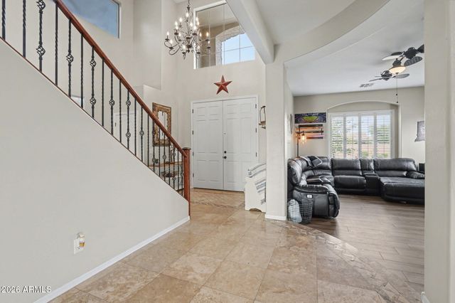 3321 E TONTO Drive, Gilbert, AZ 85298