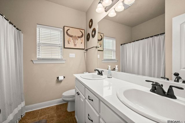 13187 Crownridge Dr, Gonzales, LA 70737