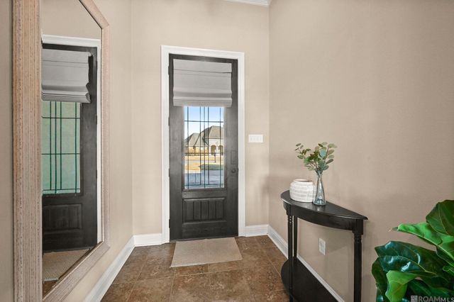 13187 Crownridge Dr, Gonzales, LA 70737