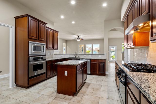 17839 Circular Quay Lane, Cypress, TX 77429