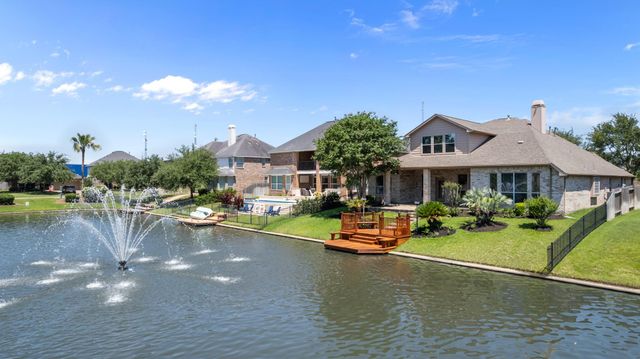 17839 Circular Quay Lane, Cypress, TX 77429