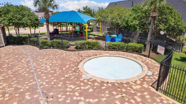 17839 Circular Quay Lane, Cypress, TX 77429