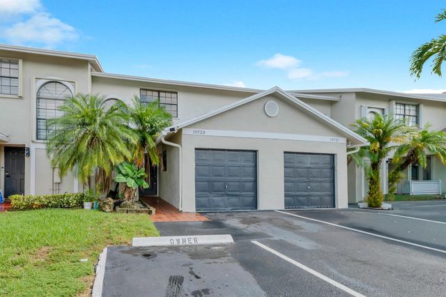 10723 NW 11TH Street 10723, Pembroke Pines, FL 33026