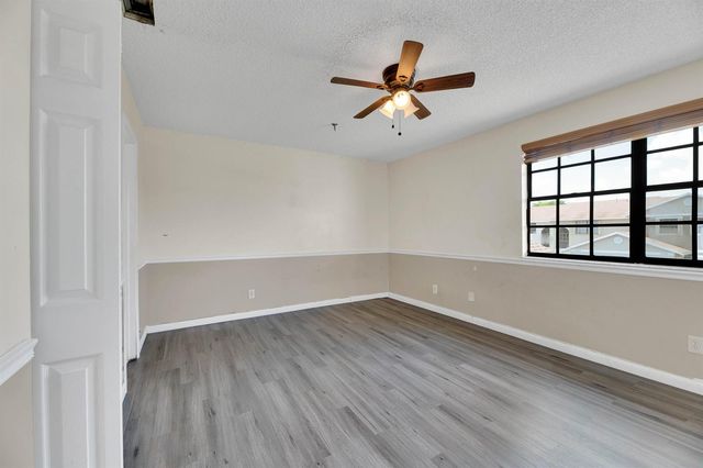 10723 NW 11TH Street 10723, Pembroke Pines, FL 33026