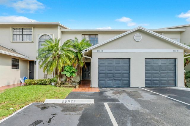 10723 NW 11TH Street 10723, Pembroke Pines, FL 33026